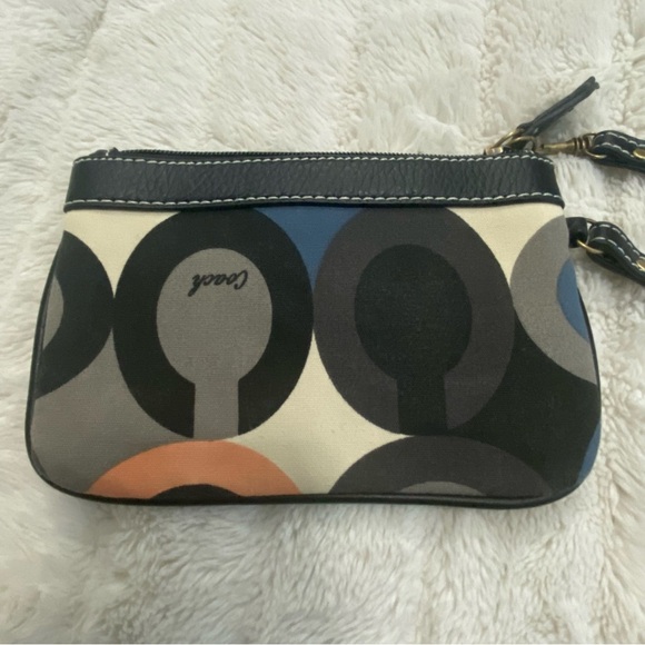 Coach Multicolor Circle Pattern Signature Wristlet - Picture 9 of 16